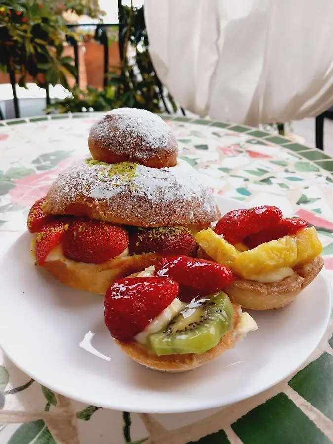 Bed&Breakfast Rosangela Taormina Frühstückspension