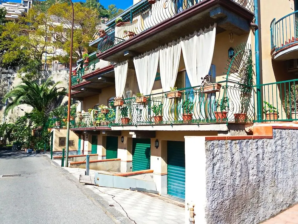 Bed & Breakfast Bed And Breakfast Rosangela Taormina